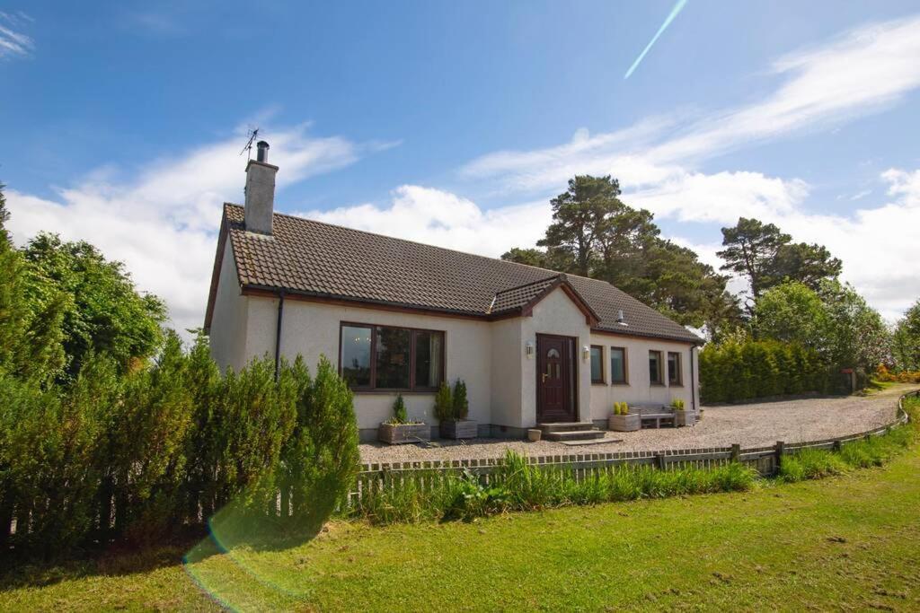Villa Calm Scottish Country Escape With Hot Tub Sleeps 6 Inverness Esterno foto