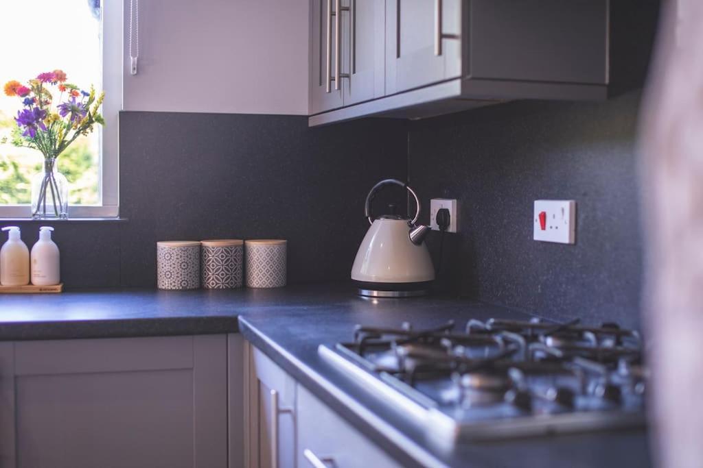 Villa Calm Scottish Country Escape With Hot Tub Sleeps 6 Inverness Esterno foto